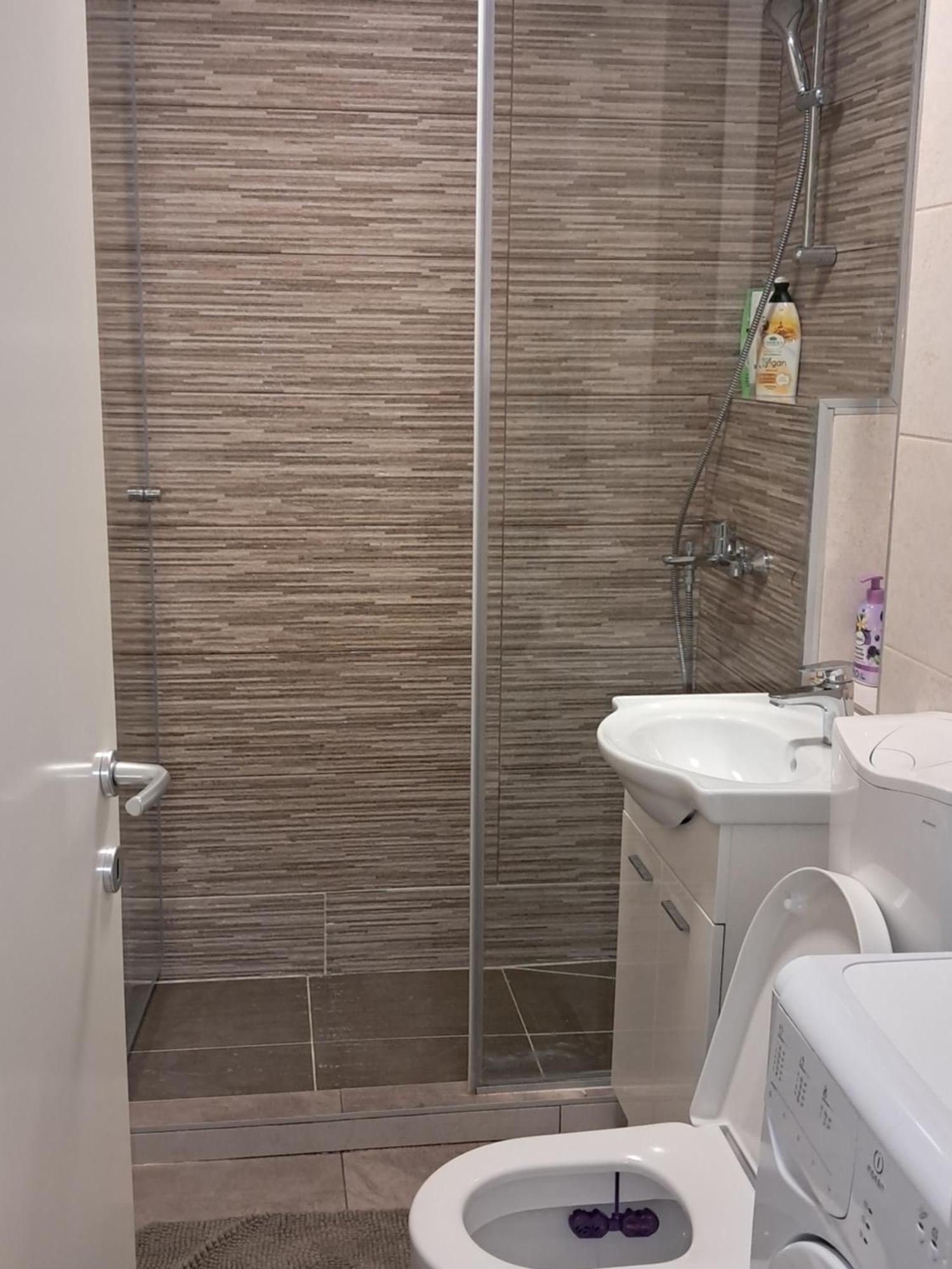 Novi Apartment *